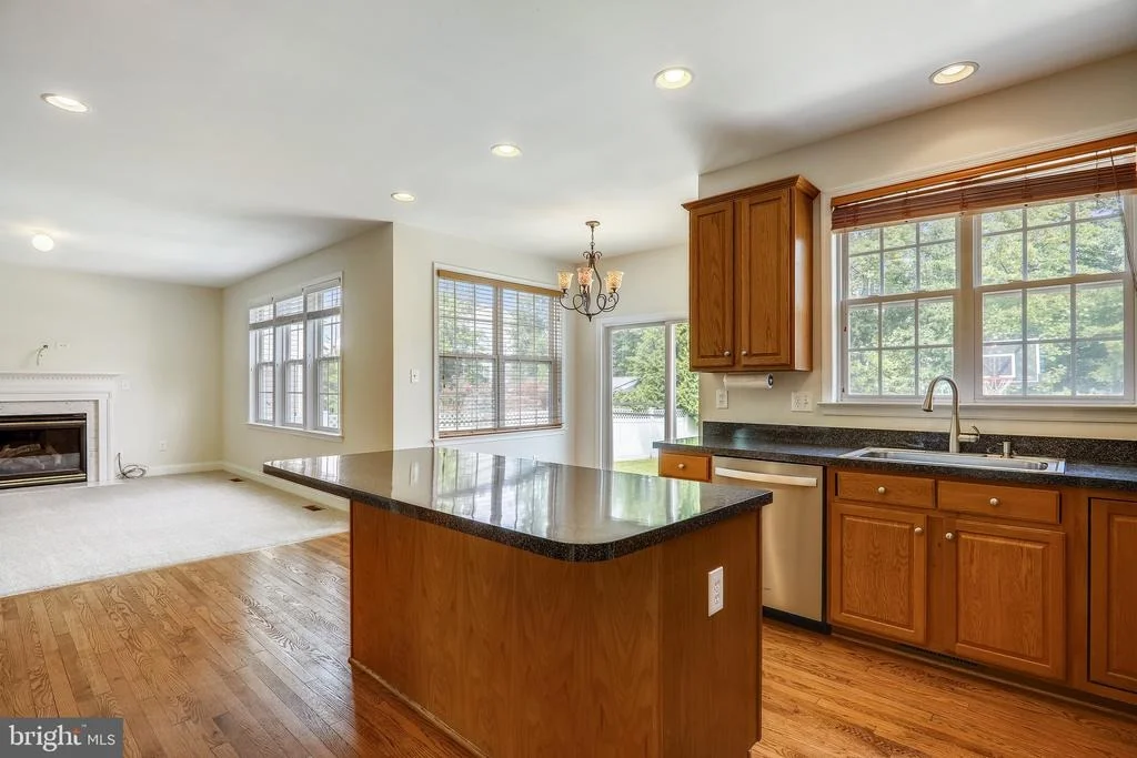 Photo of 9610 MASON LANE