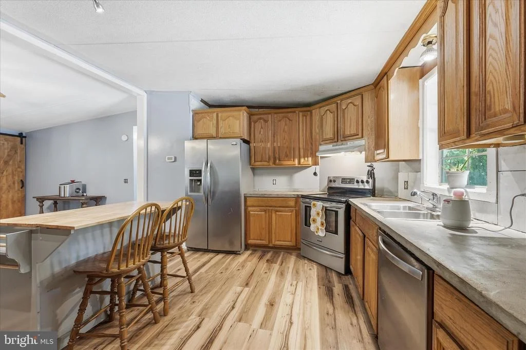 Photo of 14316 TOWER ROAD
