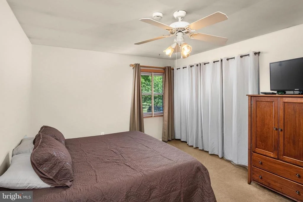 Photo of 2416 KINDERBROOK LANE