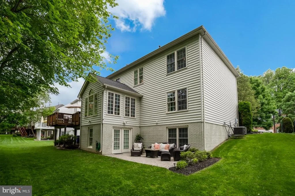 Photo of 4408 WINDING OAK DRIVE