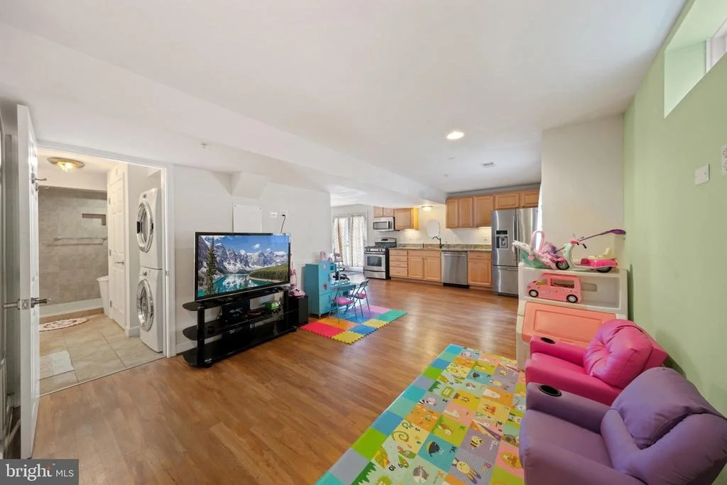 Photo of 5826 BROAD BRANCH WAY