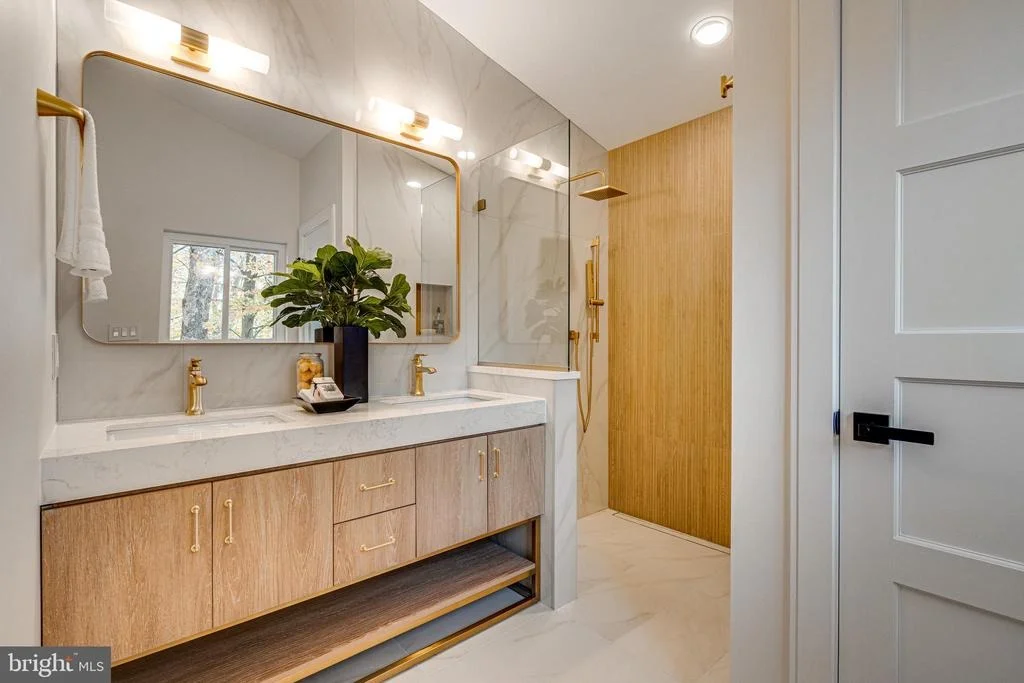 Photo of 108 INTERPROMONTORY ROAD