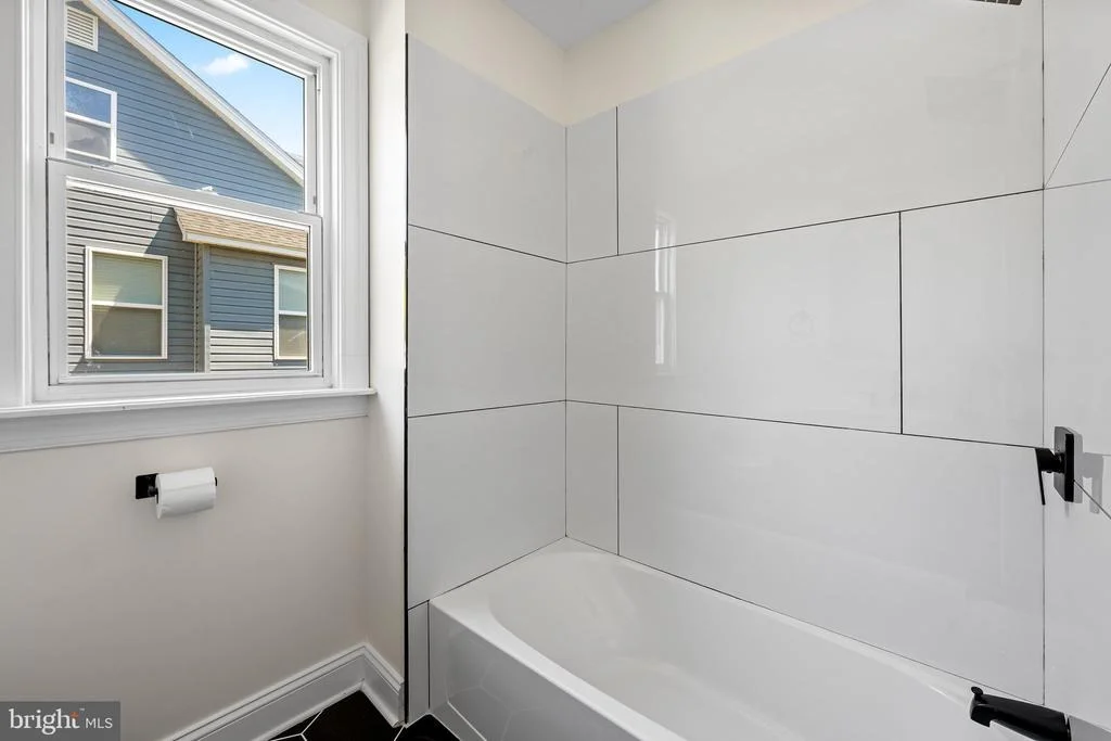 Photo of 112 LINHIGH AVENUE