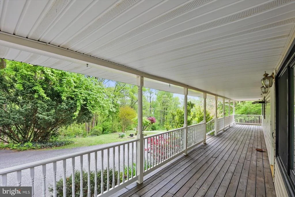 Photo of 1426 RIDGE ROAD