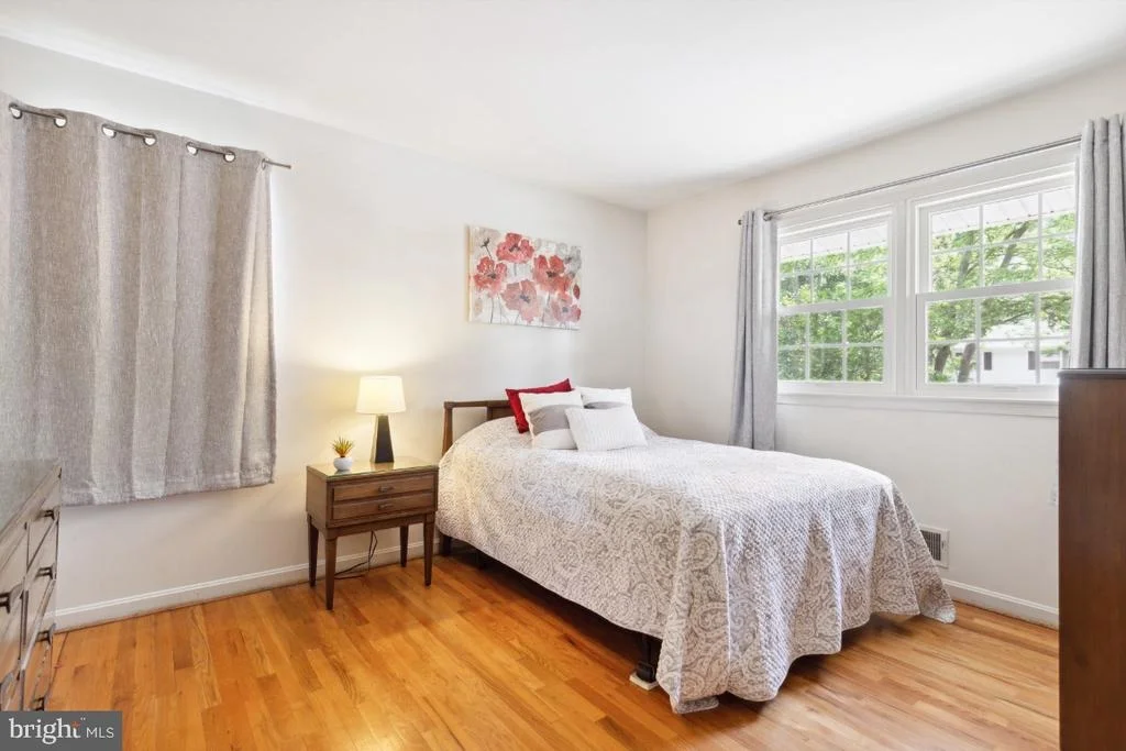 Photo of 6010 NASSAU DRIVE