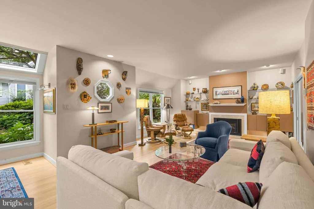 Photo of 11201 SHADOWMERE MEWS