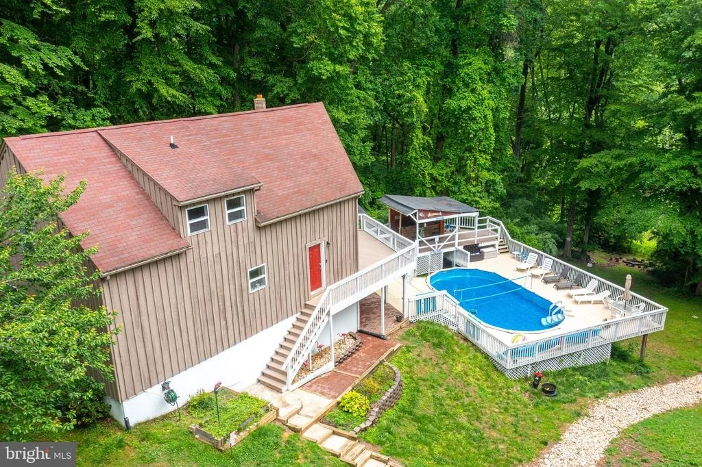 Photo of 44 ALGONQUIN DRIVE