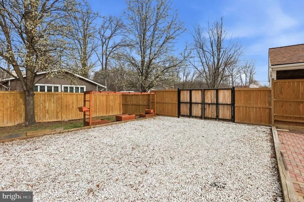 Photo of 16100 MALCOLM DRIVE