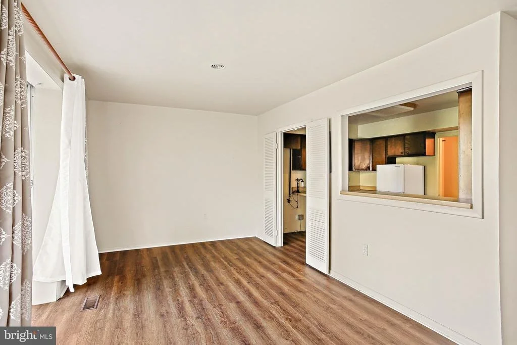 Photo of Unit 1 at 10071 WINDSTREAM DRIVE