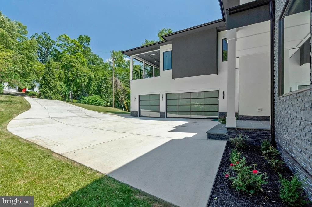 Photo of 1434 WAGGAMAN CIRCLE
