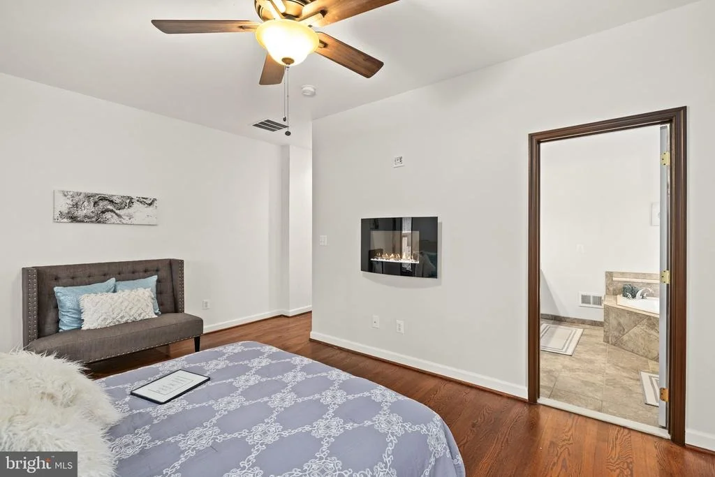 Photo of 8701 SINCLAIR MILL ROAD