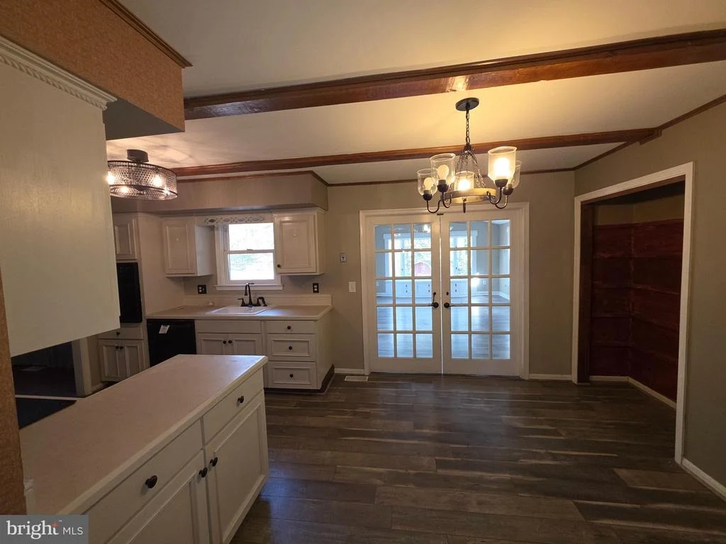 Photo of 11223 COUNTRY ROAD