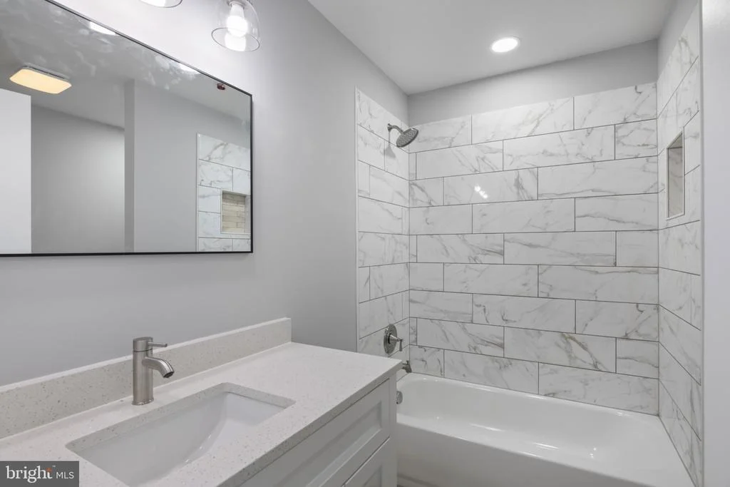 Photo of 179 BEACHCOMBER LANE