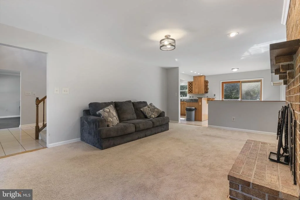 Photo of 735 EVERGREEN ROAD