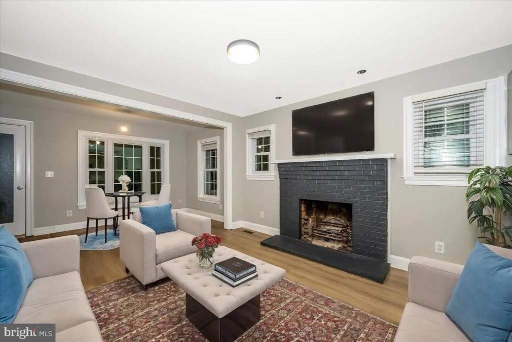 Photo of 1552 DENNIS ROAD