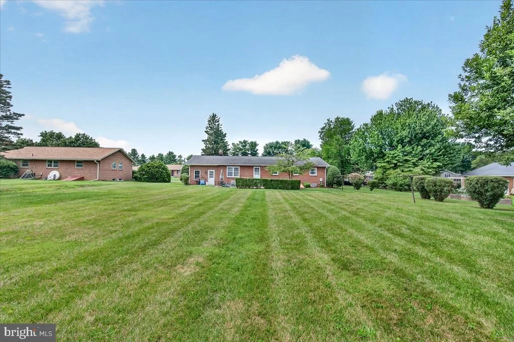 Photo of 7910 EDGEWOOD FARM ROAD
