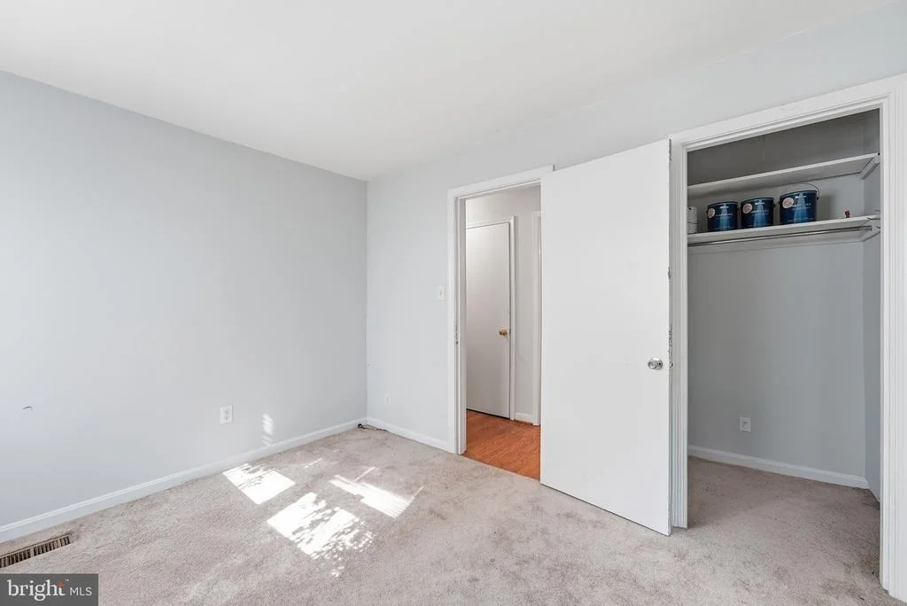Photo of 3260 GREEN MEADOWS DRIVE