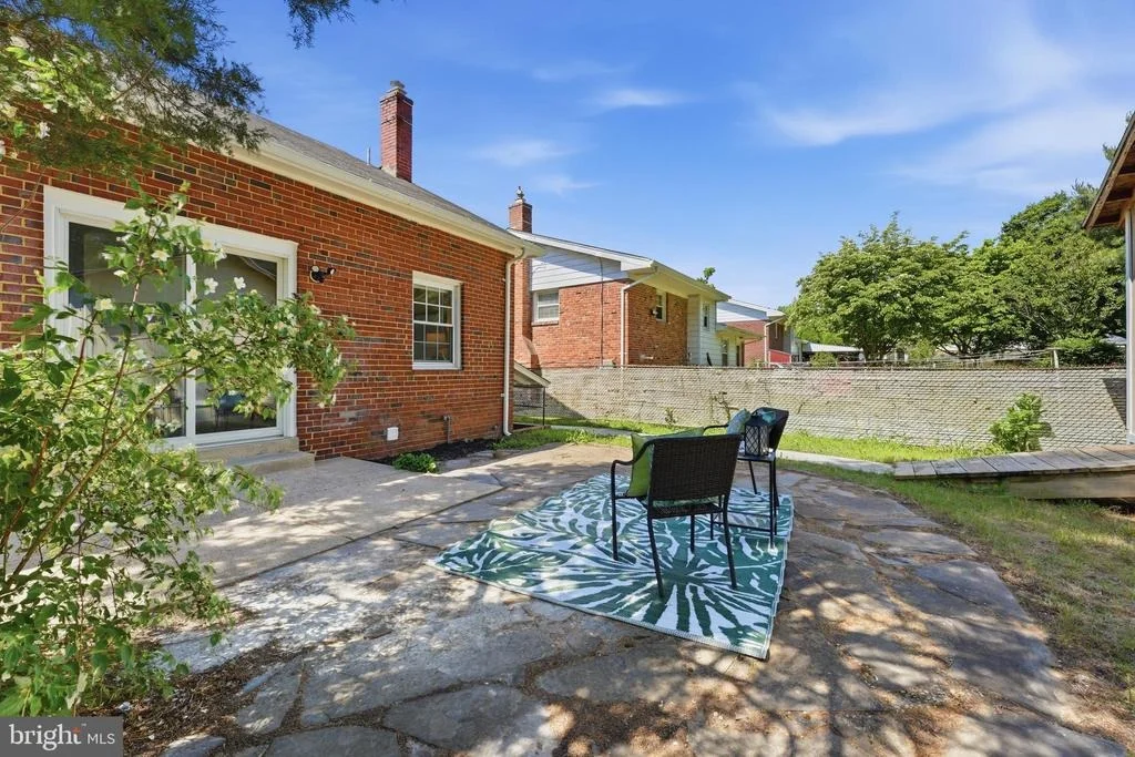 Photo of 1105 CHISWELL LANE