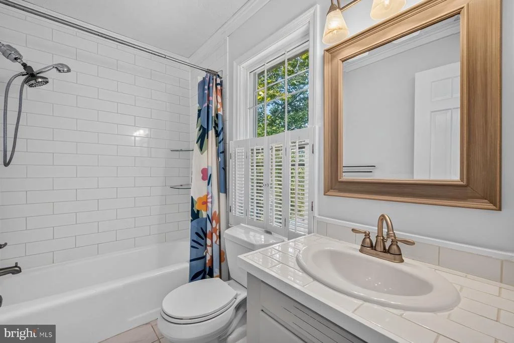 Photo of 608 BELLVIEW AVENUE