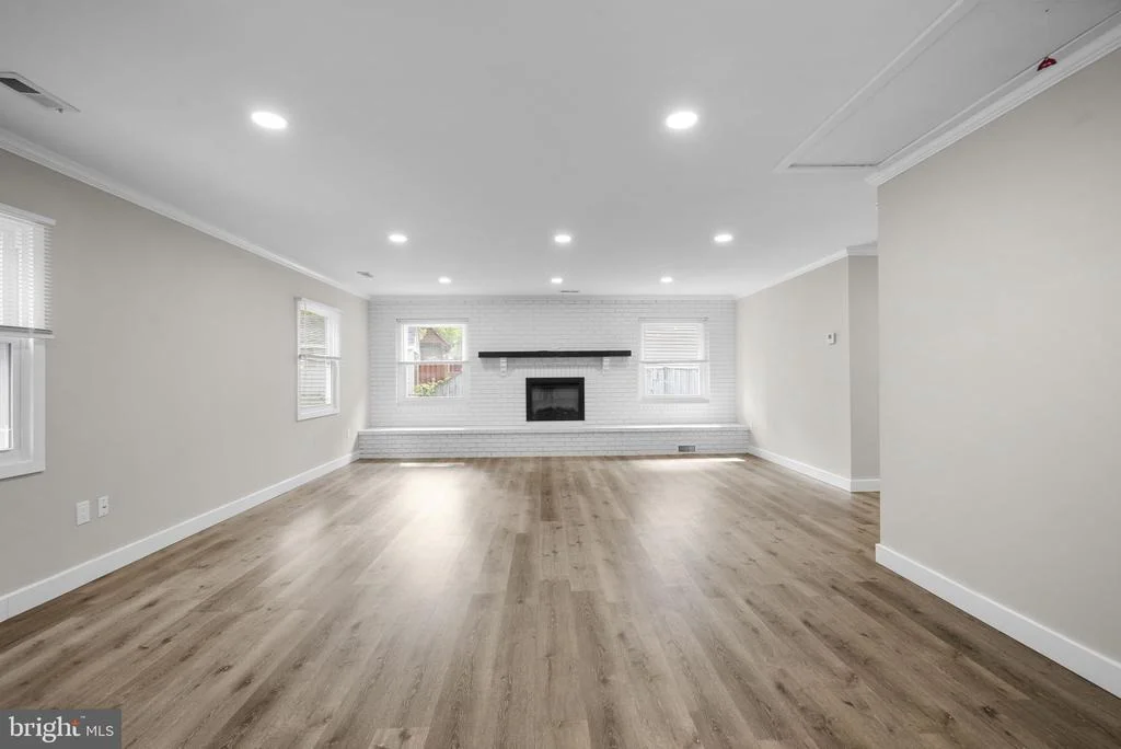 Photo of 12211 MALIN LANE