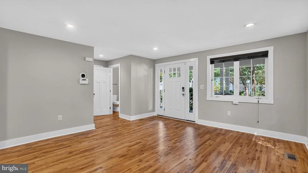 Photo of 7732 W SHORE ROAD W