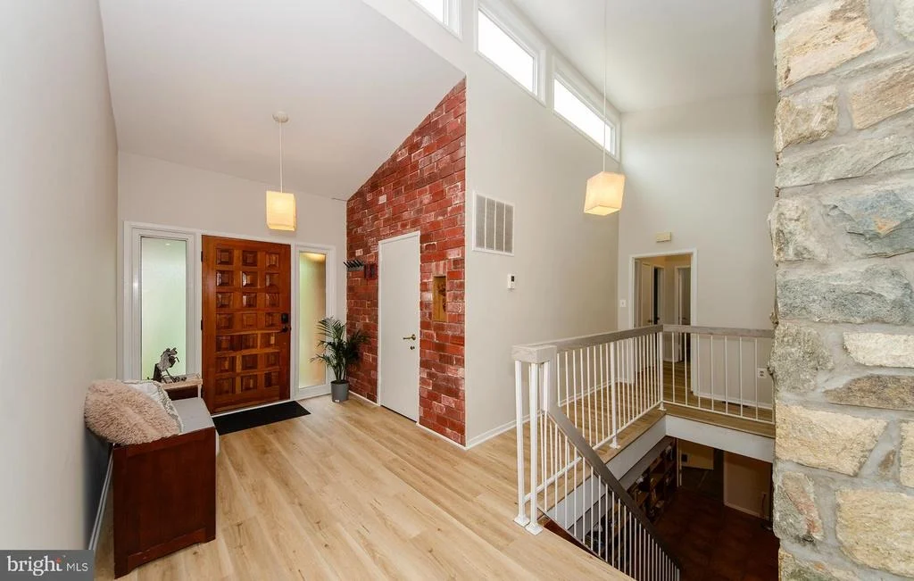 Photo of 1430 WOLFTRAP RUN ROAD