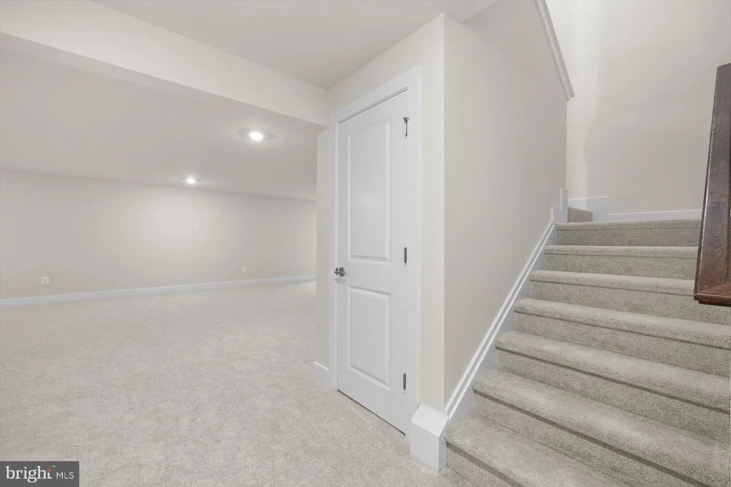 Photo of 9191 PEACH TREE DRIVE