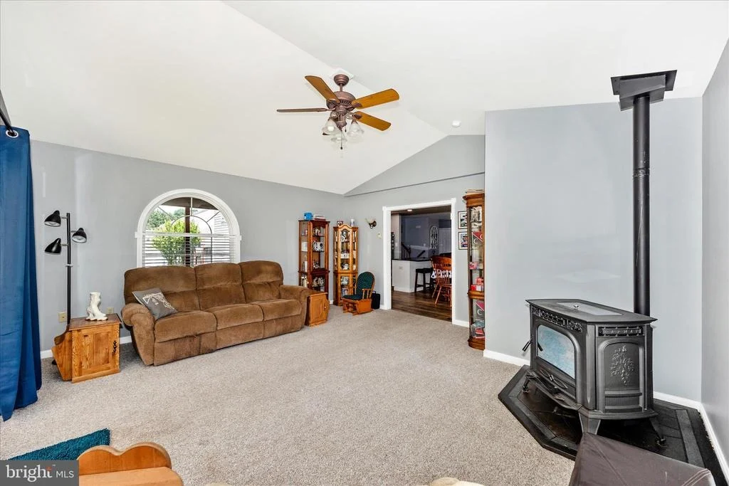 Photo of 109 REBECCAS COURT