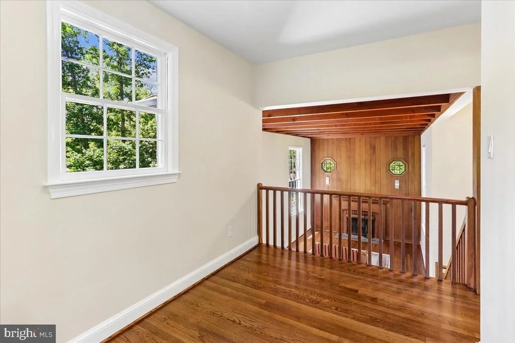 Photo of 12811 LACY DRIVE