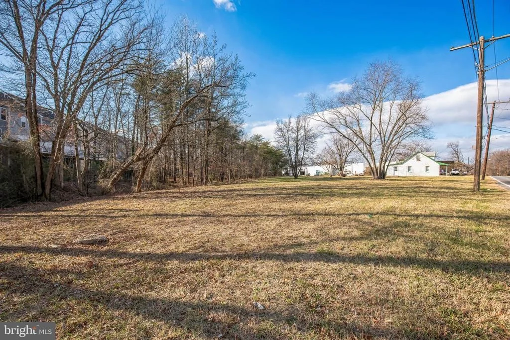 Photo of 9025 DARCY ROAD