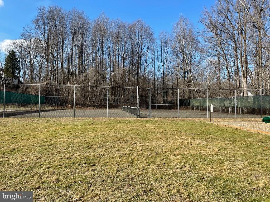 Photo of 1633 CANNERY ROAD