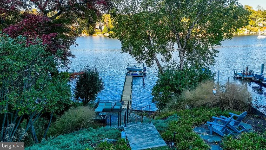Photo of 1210 SEVERNVIEW DRIVE
