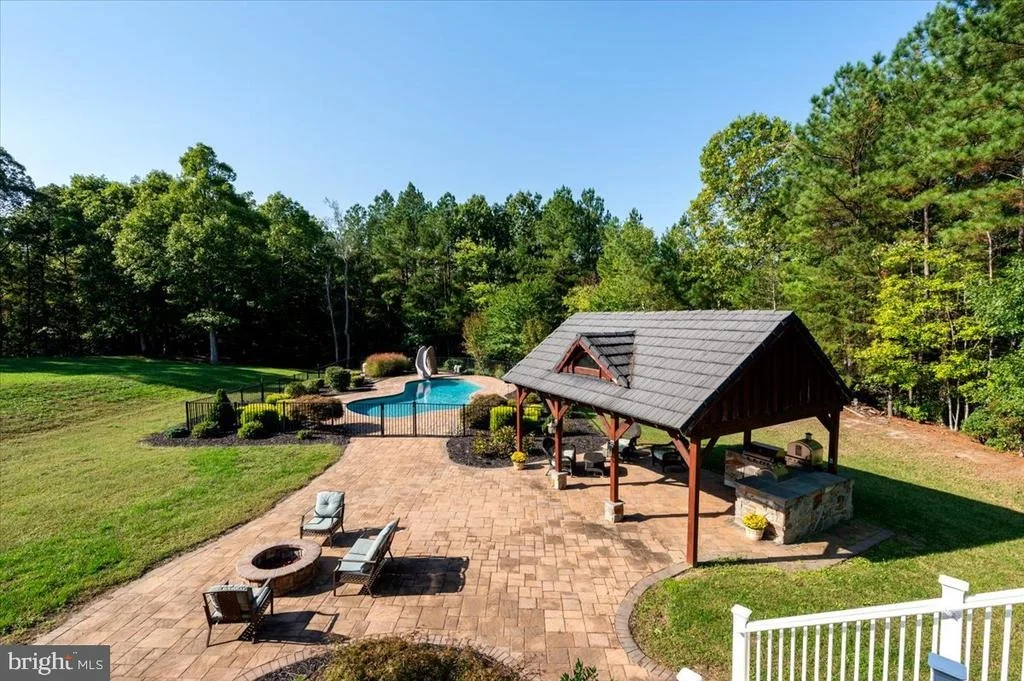 Photo of 6675 MARSHALL ROAD