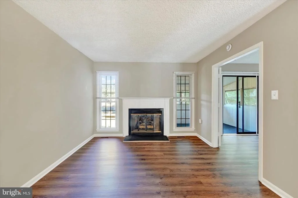 Photo of 1012 MASTLINE DRIVE