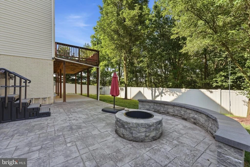 Photo of 2148 CHESTNUT LANE