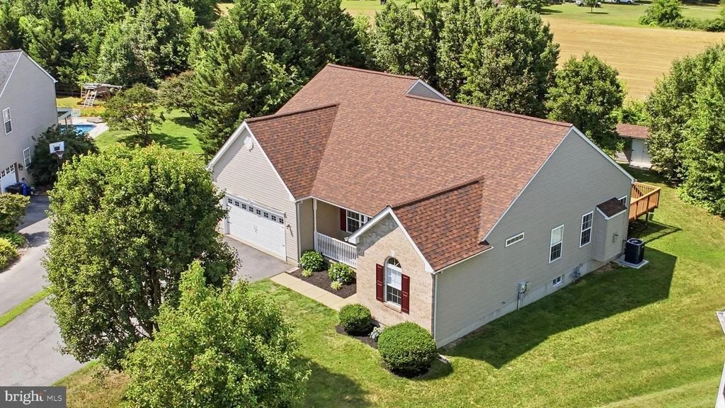 Photo of 5 OBSIDIAN WAY
