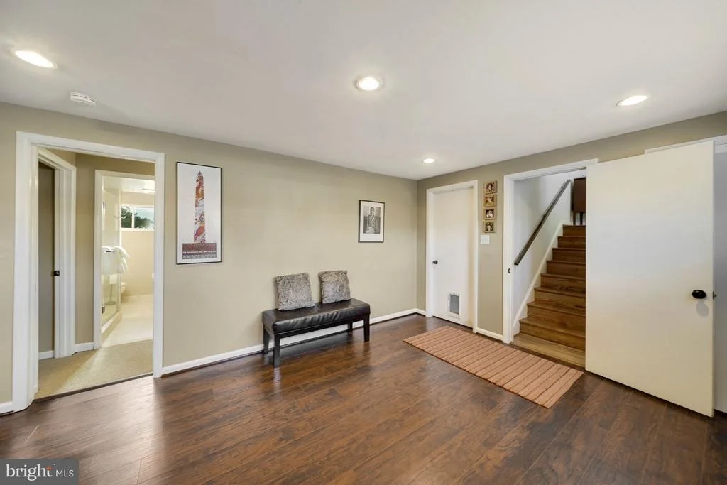 Photo of 7106 KERR DRIVE