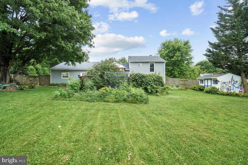 Photo of 7090 JASPER DRIVE
