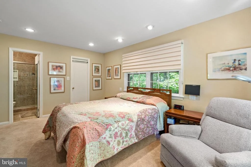 Photo of 12520 DAVAN DRIVE