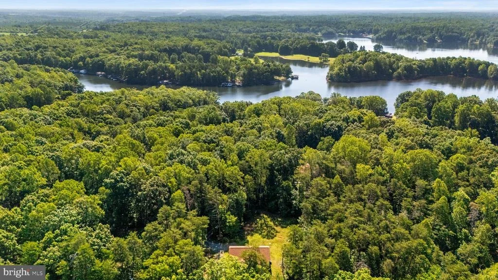 Photo of 3731 BREAKNOCK ROAD