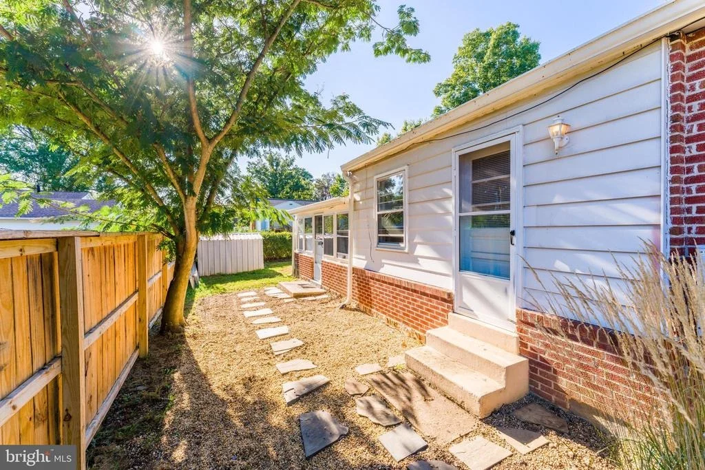 Photo of 4101 AUGUSTINE STREET