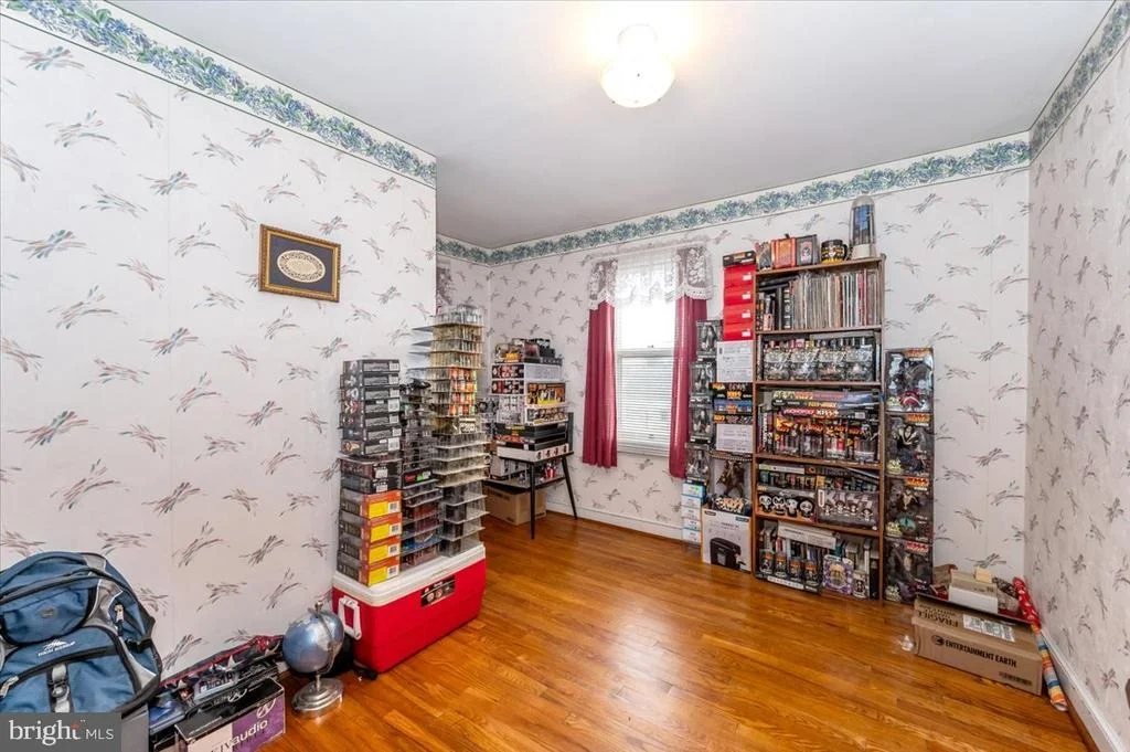 Photo of 239 DEVONSHIRE ROAD NE