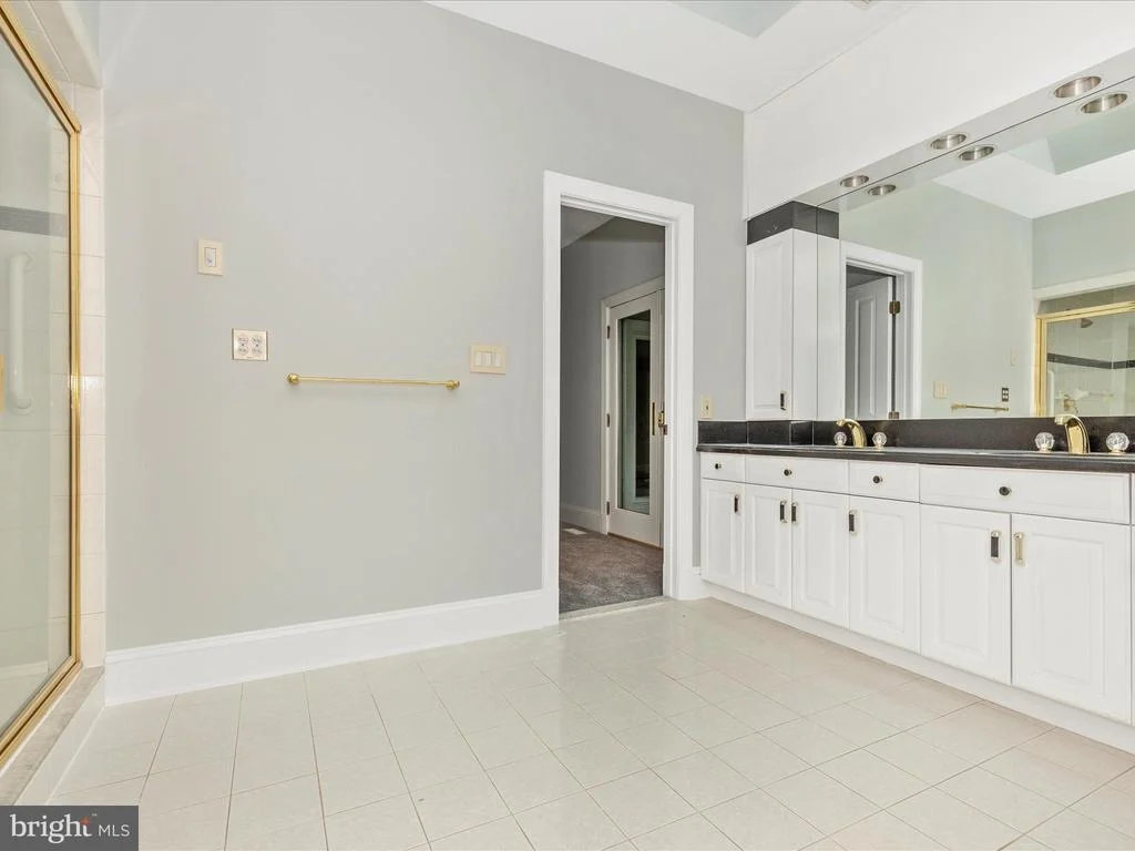 Photo of 17400 RYEFIELD COURT