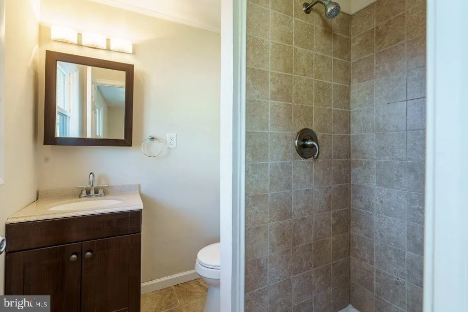 Photo of 6215 DOUGLAS CIRCLE