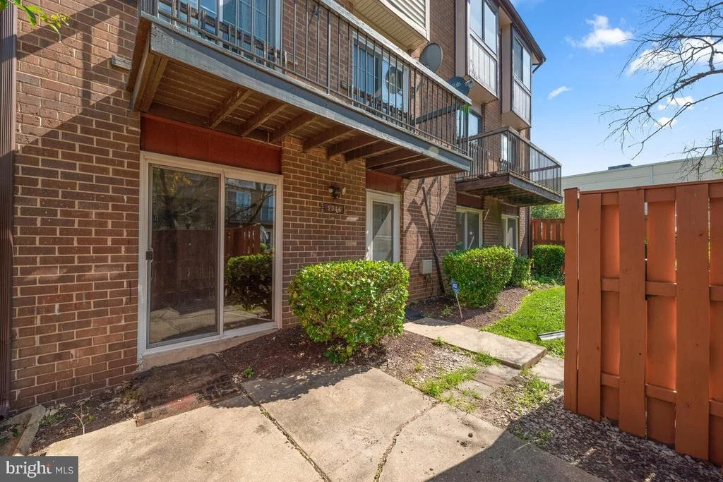 Photo of Unit 2AB at 2344 SUN VALLEY CIRCLE