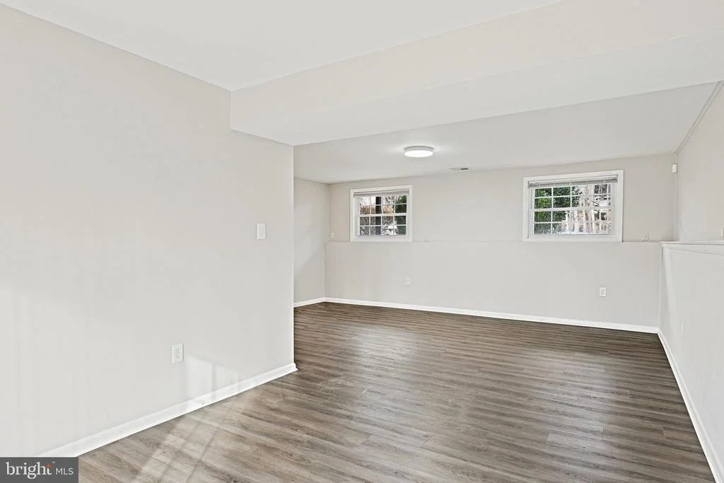 Photo of 7925 ORANGE PLANK ROAD