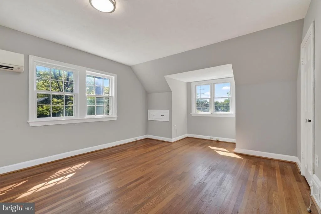Photo of 9802 FOREST GROVE DRIVE