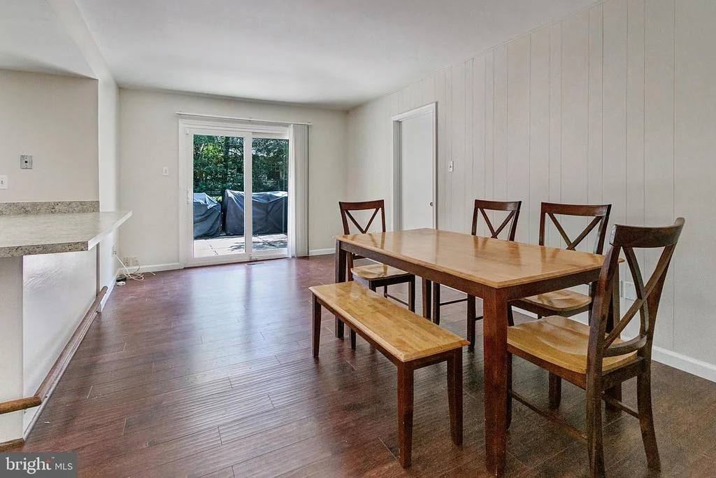 Photo of 2808 VILLAGE LANE