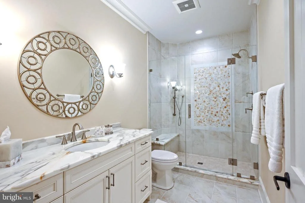 Photo of 11715 RIVER DRIVE