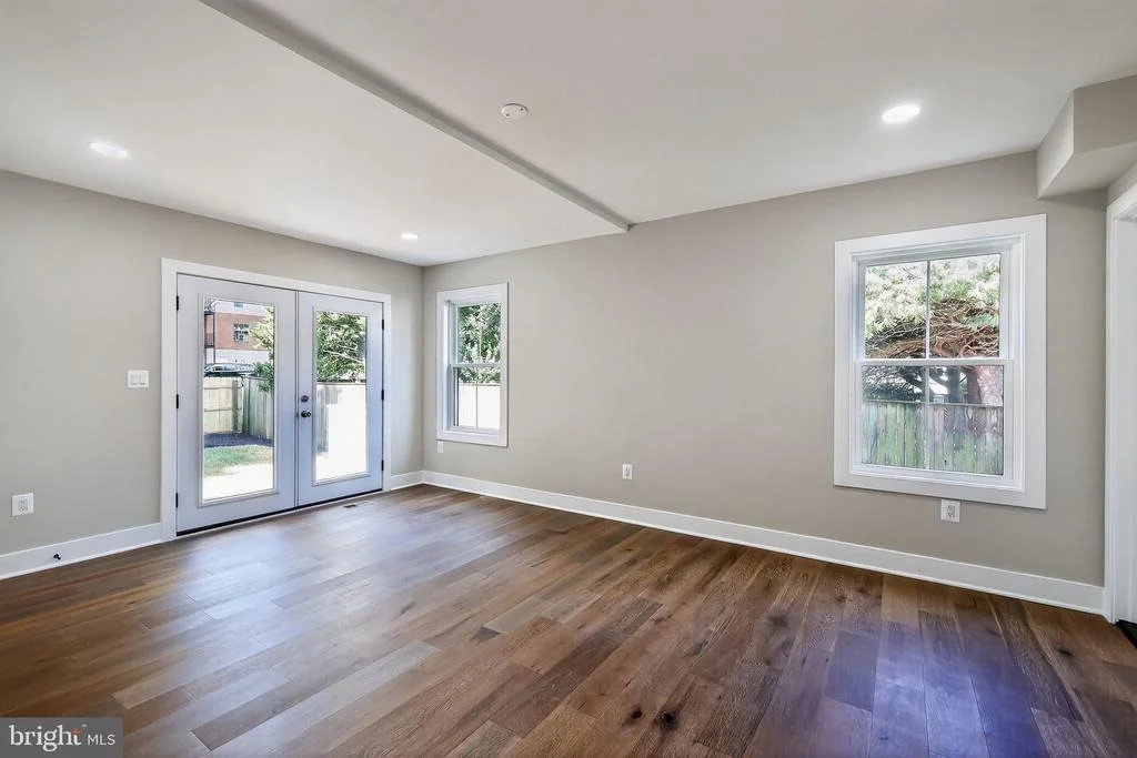Photo of 1 TUCKER STREET